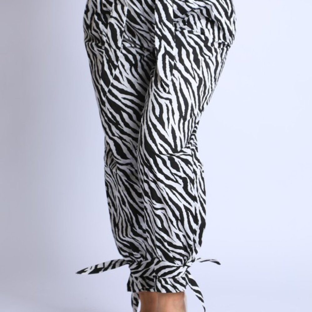 Women's Black & White Zebra Print Belted Paper Bag Cargo Pants
